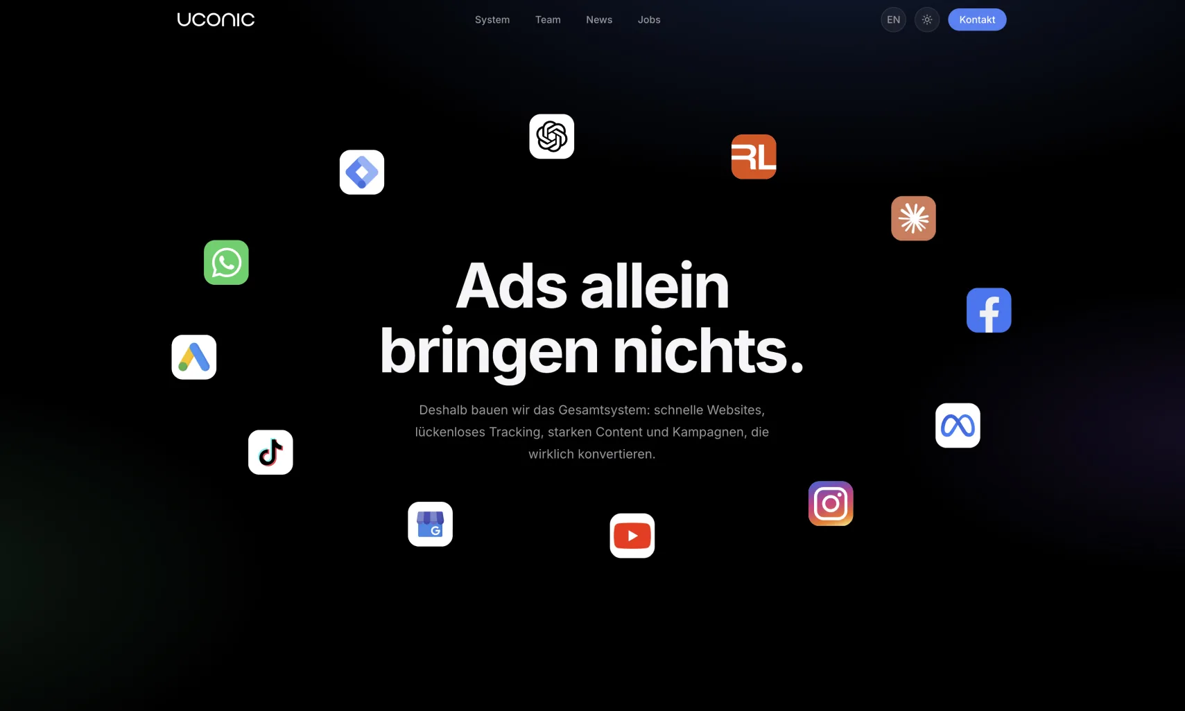 Startseite von uconic.com mit der Aussage „Ads allein bringen nichts“